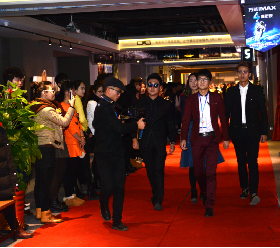 C:\Users\dell\Desktop\图片1.png C:\Users\dell\Desktop\图片1.png